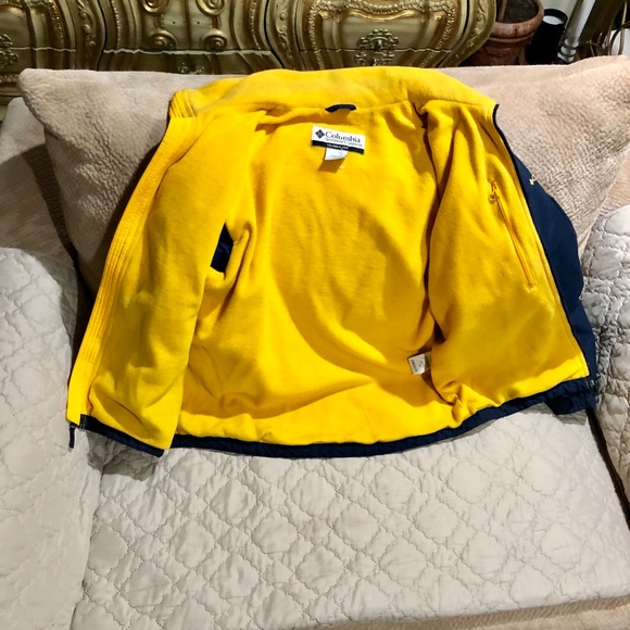 Columbia New Condition Michigan Navy/Gold Jacket - Picture 5 of 5